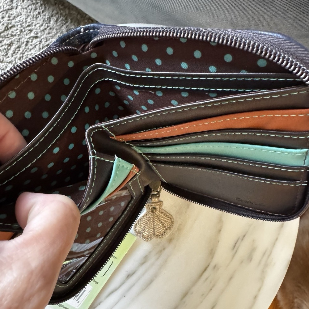 Chala Flip Flop Zip Around Wallet Wristlet NWT Summer Vibe 5"W x 6"H x 1"D NWT - Picture 8 of 11